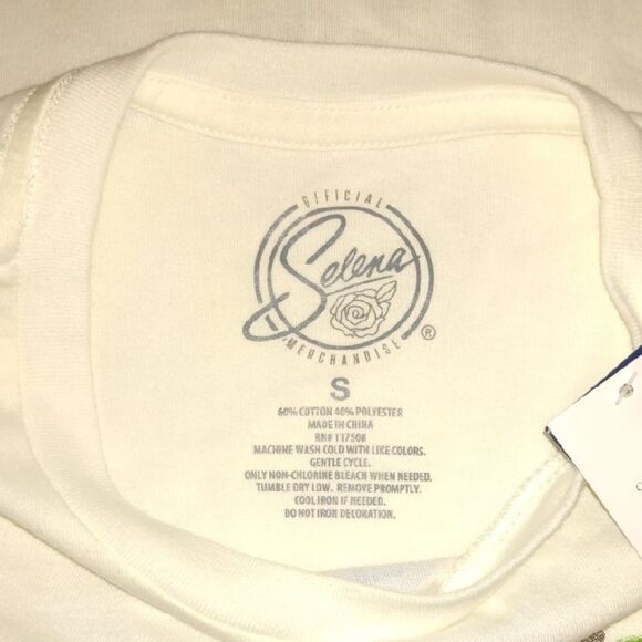 Selena White Graphic Short Sleeve Tee - Picture 4 of 4